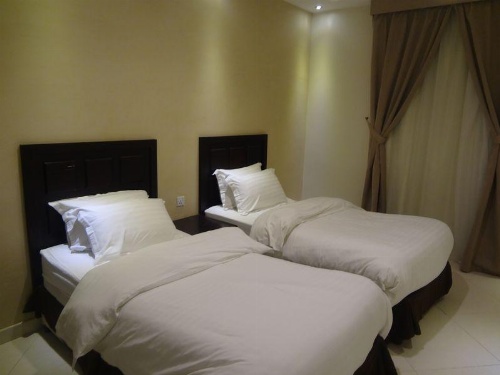 Summerland Suites image 37